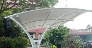 Atap Membrane vs Solarplate Premium: Pilihan Terbaik untuk Bangunan Modern